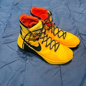 Nike Hyperdunk 15 Bruce Lee 12.5 size, worn several times